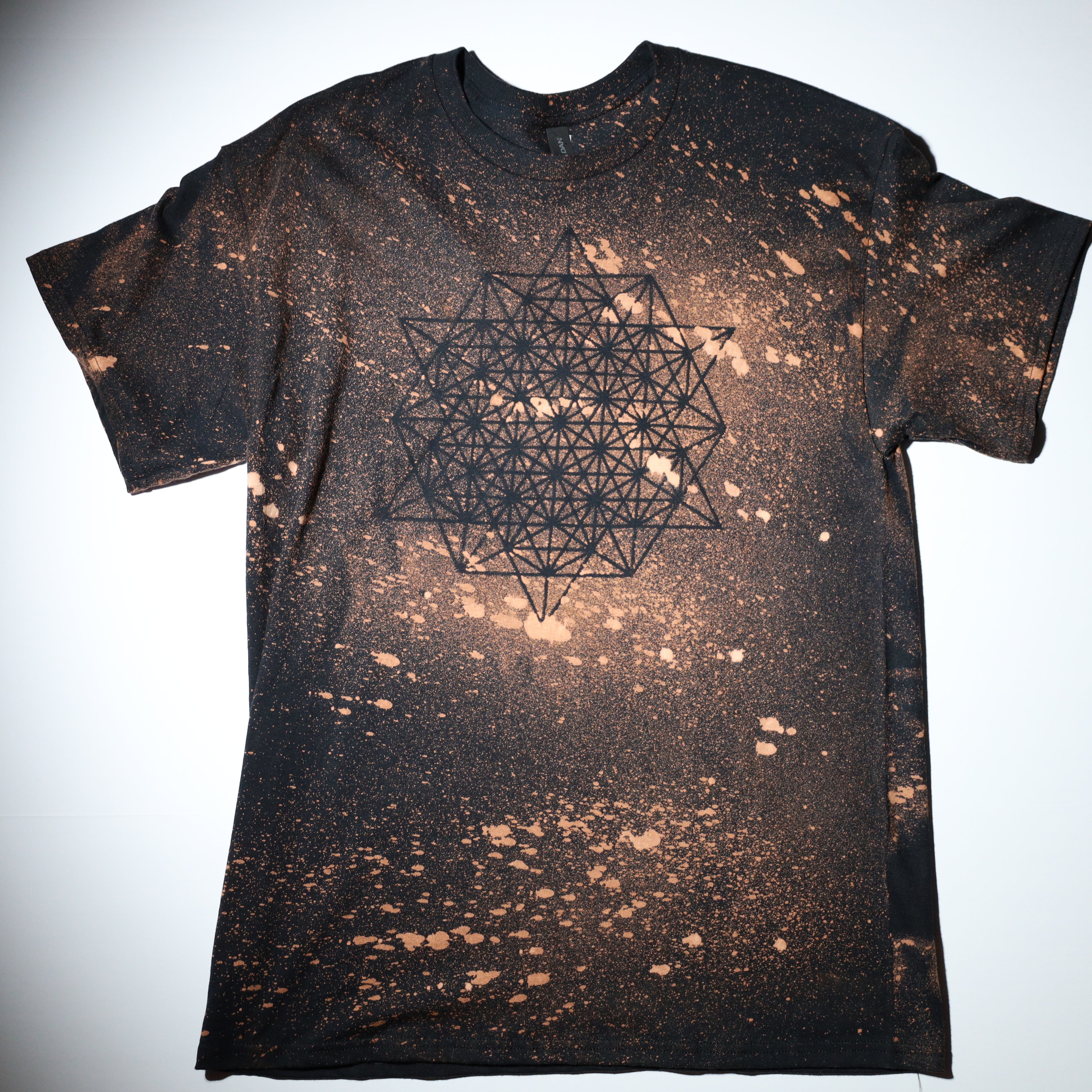 Sacred Geometry Designed T-shirt 16 of 50 LARGE (Tetrahedrons 64 Star)
