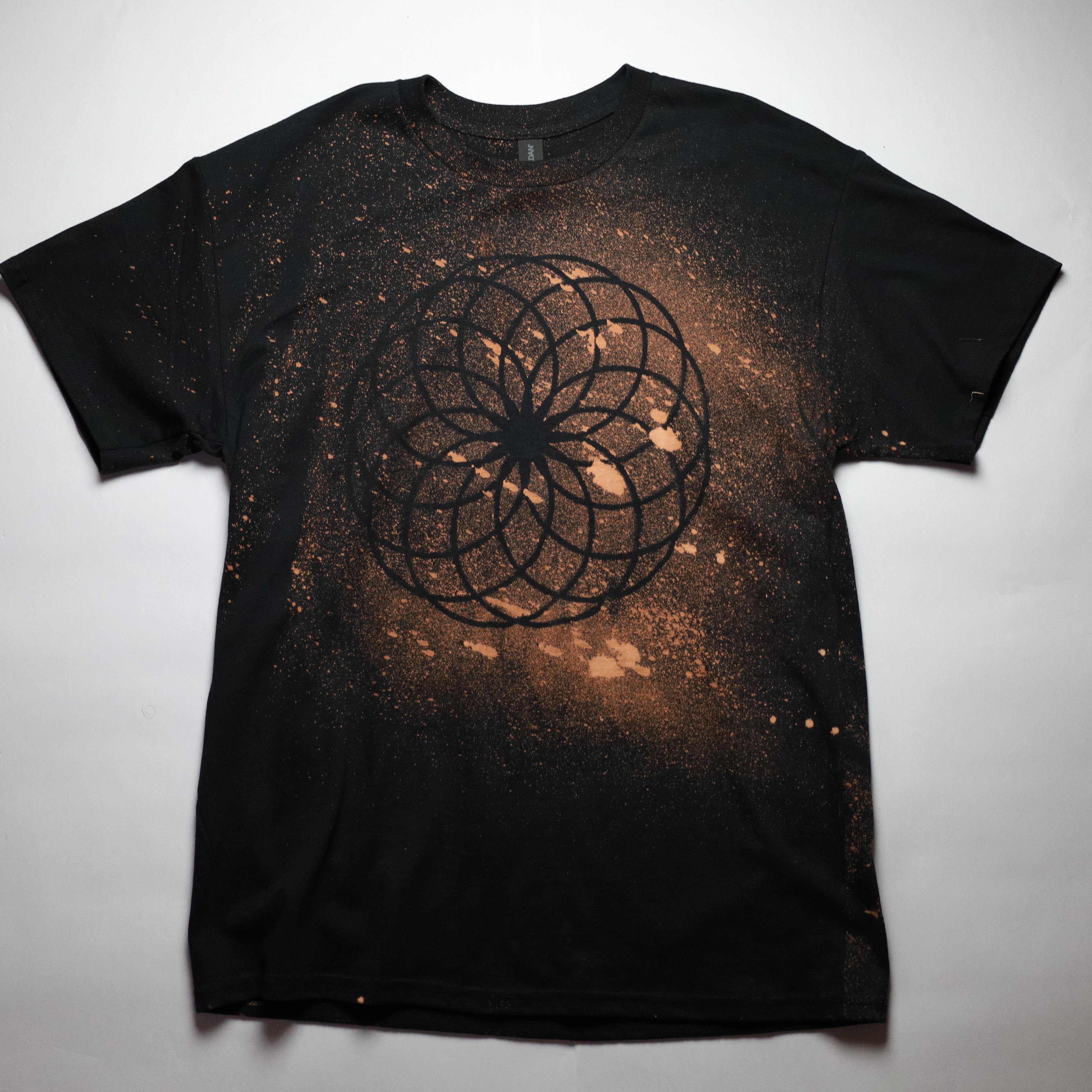 Sacred geometry Designed T-shirt 20 of 50 LARGE (Seed Of Life)