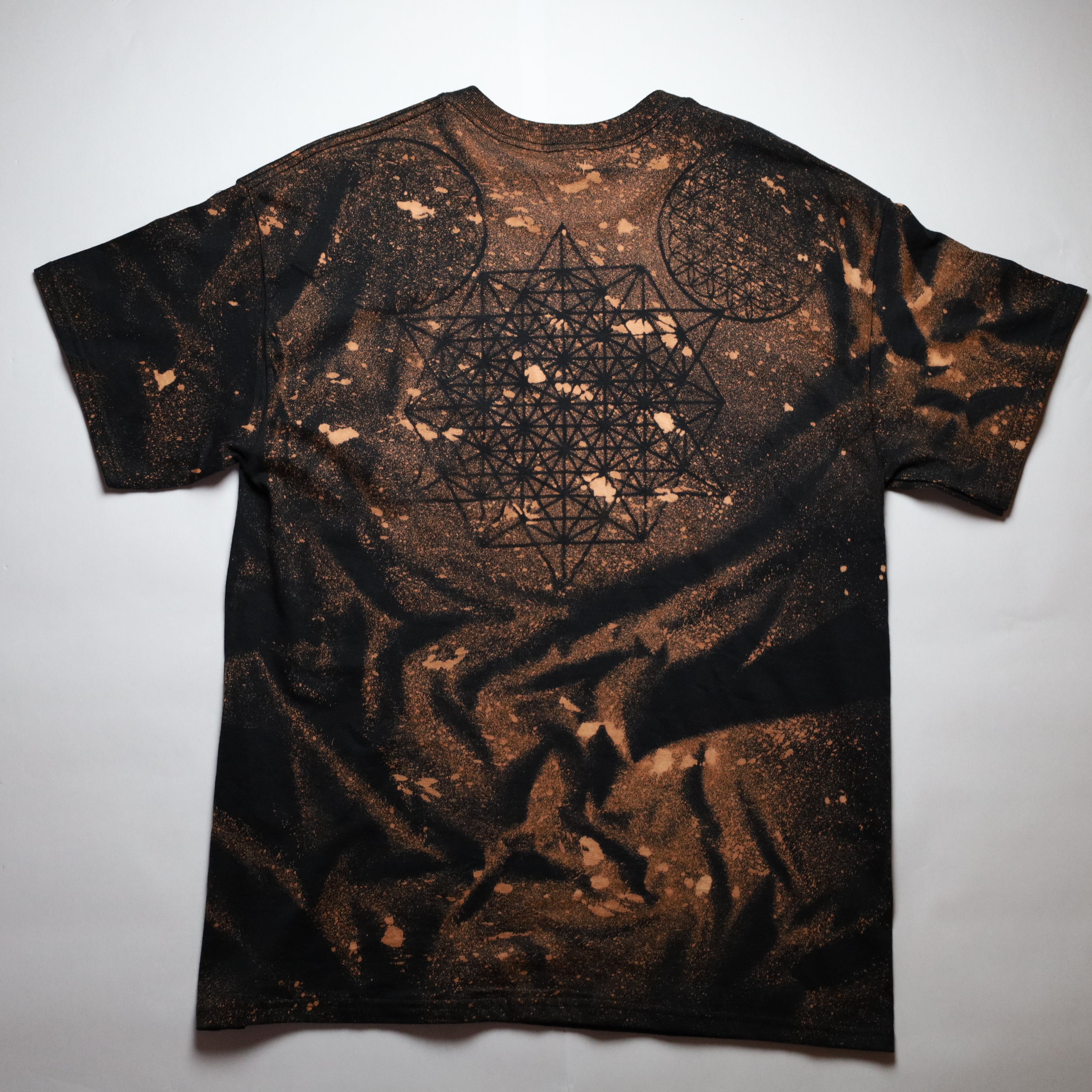 Sacred Geometry Designed T-shirt 22 of 50 LARGE (Tetrahedrons 64 Star)