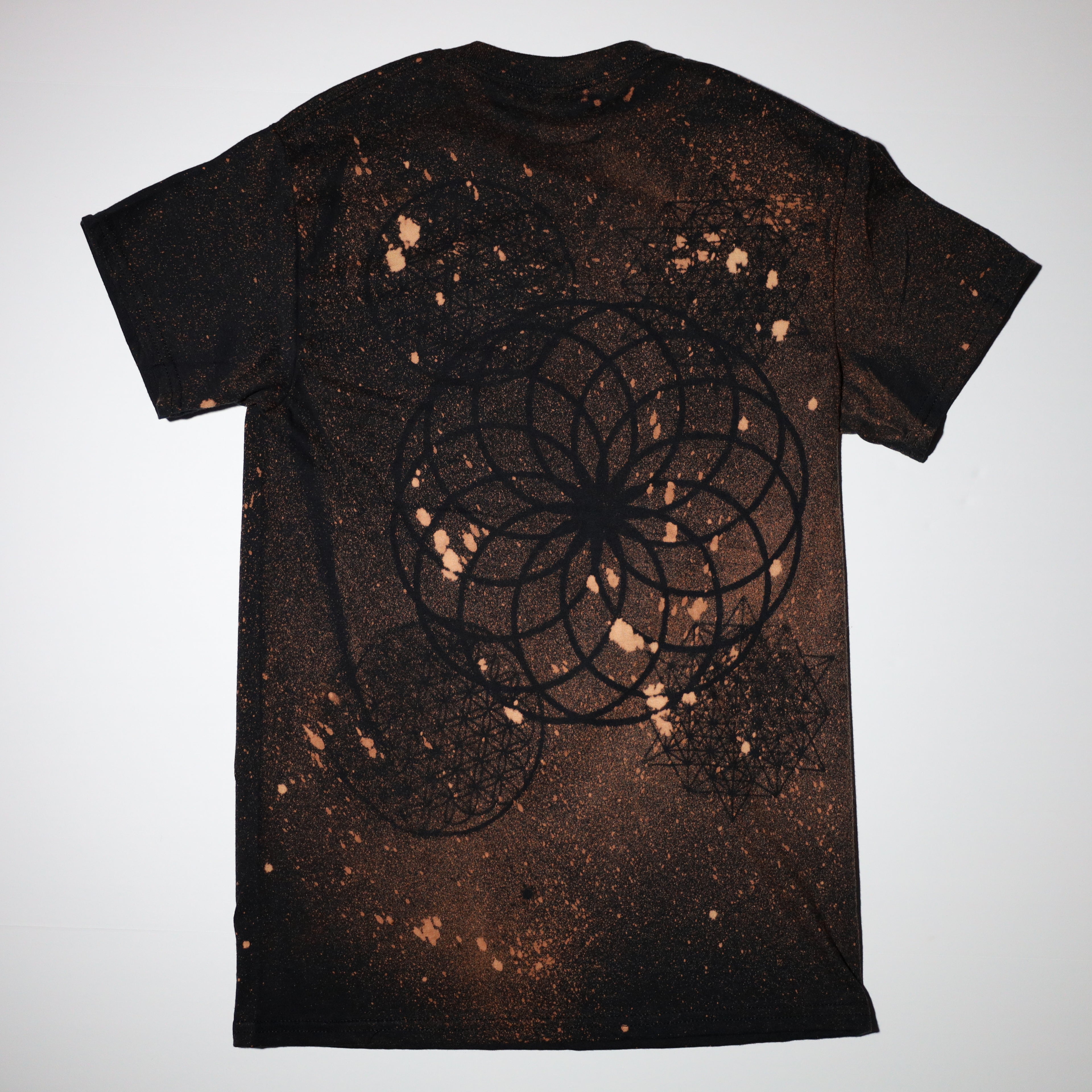 Sacred Geometry Designed T-shirt 4 of 50 SMALL (Seed Of Life)