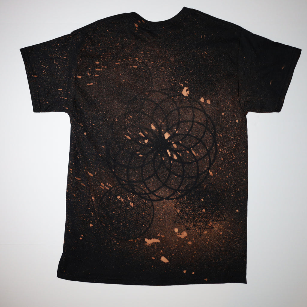 Sacred Geometry Designed T-shirt 9 of 50 MEDIUM (Seed of Life)